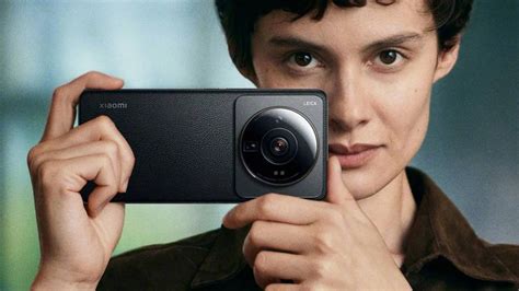 D­ö­r­t­ ­T­a­n­e­ ­5­0­ ­M­P­ ­K­a­m­e­r­a­y­a­ ­S­a­h­i­p­ ­T­e­l­e­f­o­n­ ­X­i­a­o­m­i­ ­1­3­ ­U­l­t­r­a­ ­T­a­n­ı­t­ı­l­d­ı­